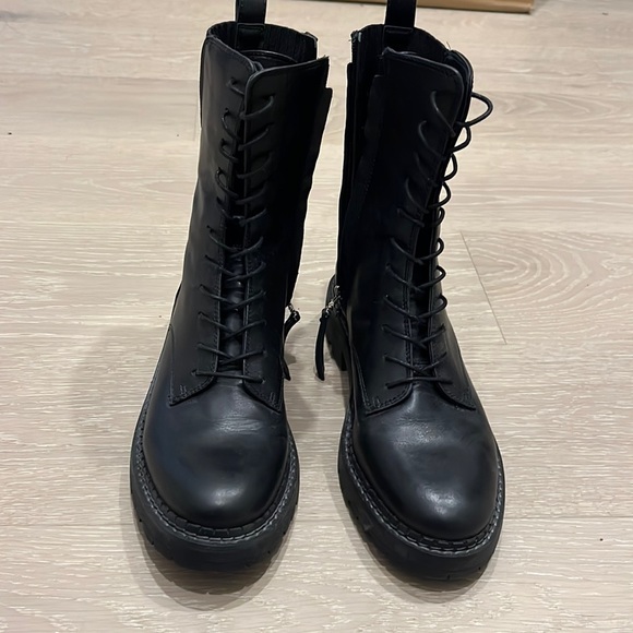 Sam Edelman Shoes - Sam Edelman Boots Worn ONLY ONCE!